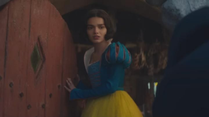 Rachel Zegler Perankan Snow White, Tuai Sorotan Publik