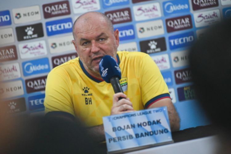 Persib Bandung Pertimbangkan Perpanjangan Kontrak Bojan Hodak