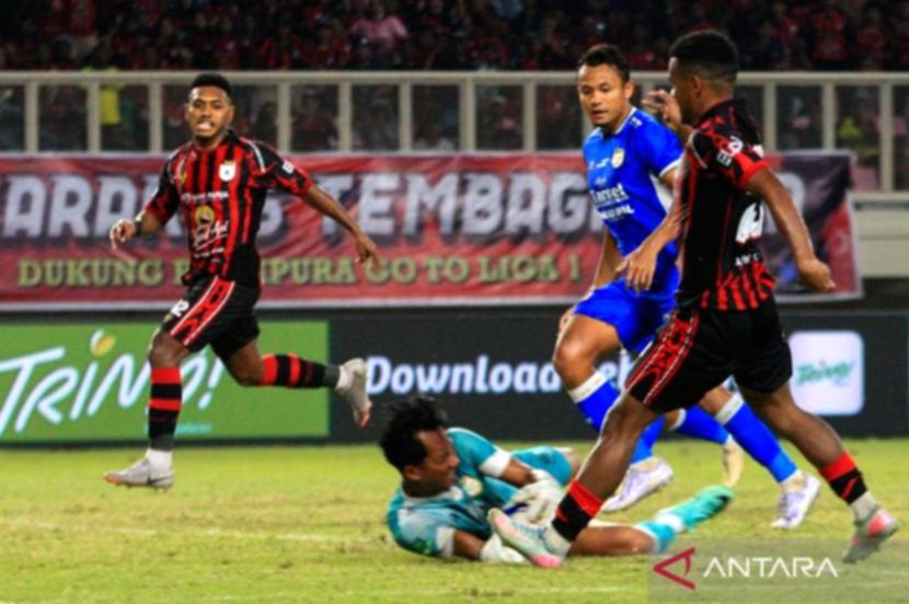 Adhyaksa FC Resmi Perpanjang Kontrak Jefri Wibowo Hingga Musim 2027