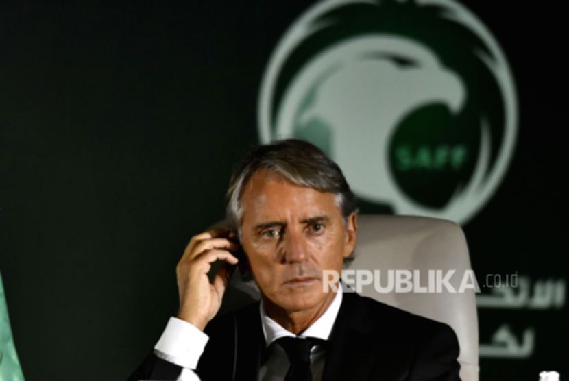 Roberto Mancini Kembali Resmi Nahkodai Timnas Italia