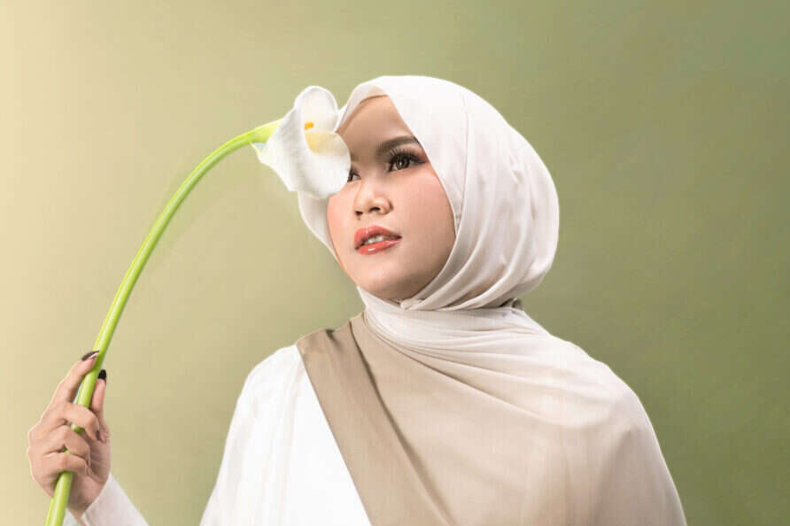 Inas Hafizhah Luncurkan “Tumbuh Berdua” di NAGASWARA