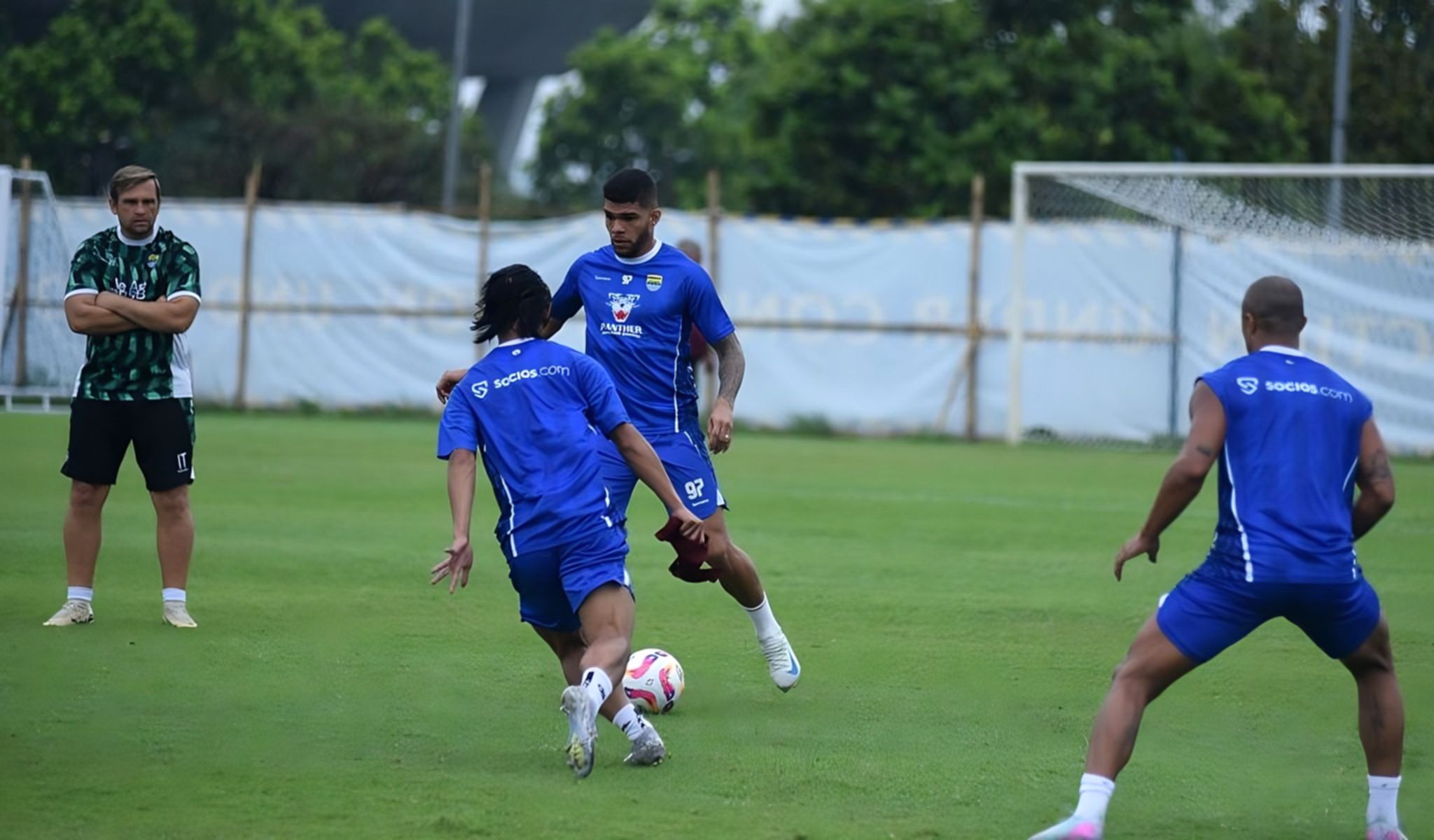 Berguinho Ungkap Alasan Persib Bandung Harus Latihan Berat Jelang Piala Presiden