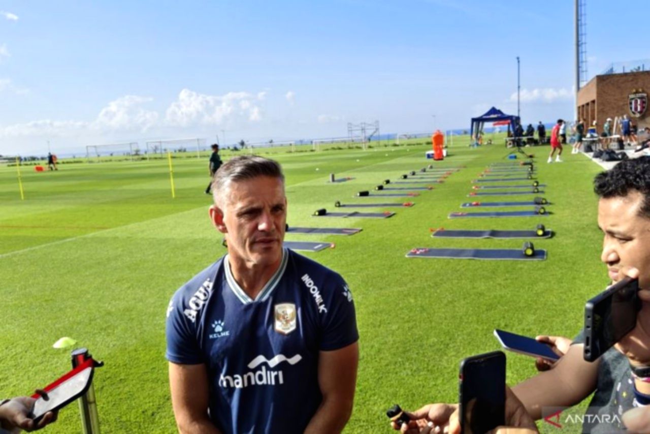 Piala AFF: Herdman Tegaskan Timnas Indonesia Siap Hadapi Vietnam