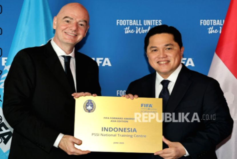 Erick Thohir Dorong Pemerataan Sepak Bola Lewat Inisiatif FIFA Forward