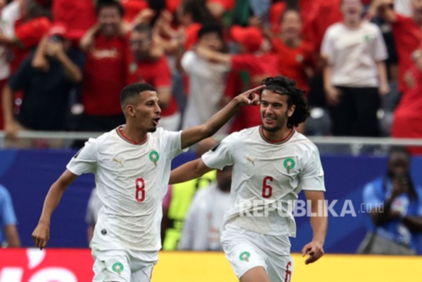 Manchester City Resmi Datangkan Ayyoub Bouaddi dari Lille