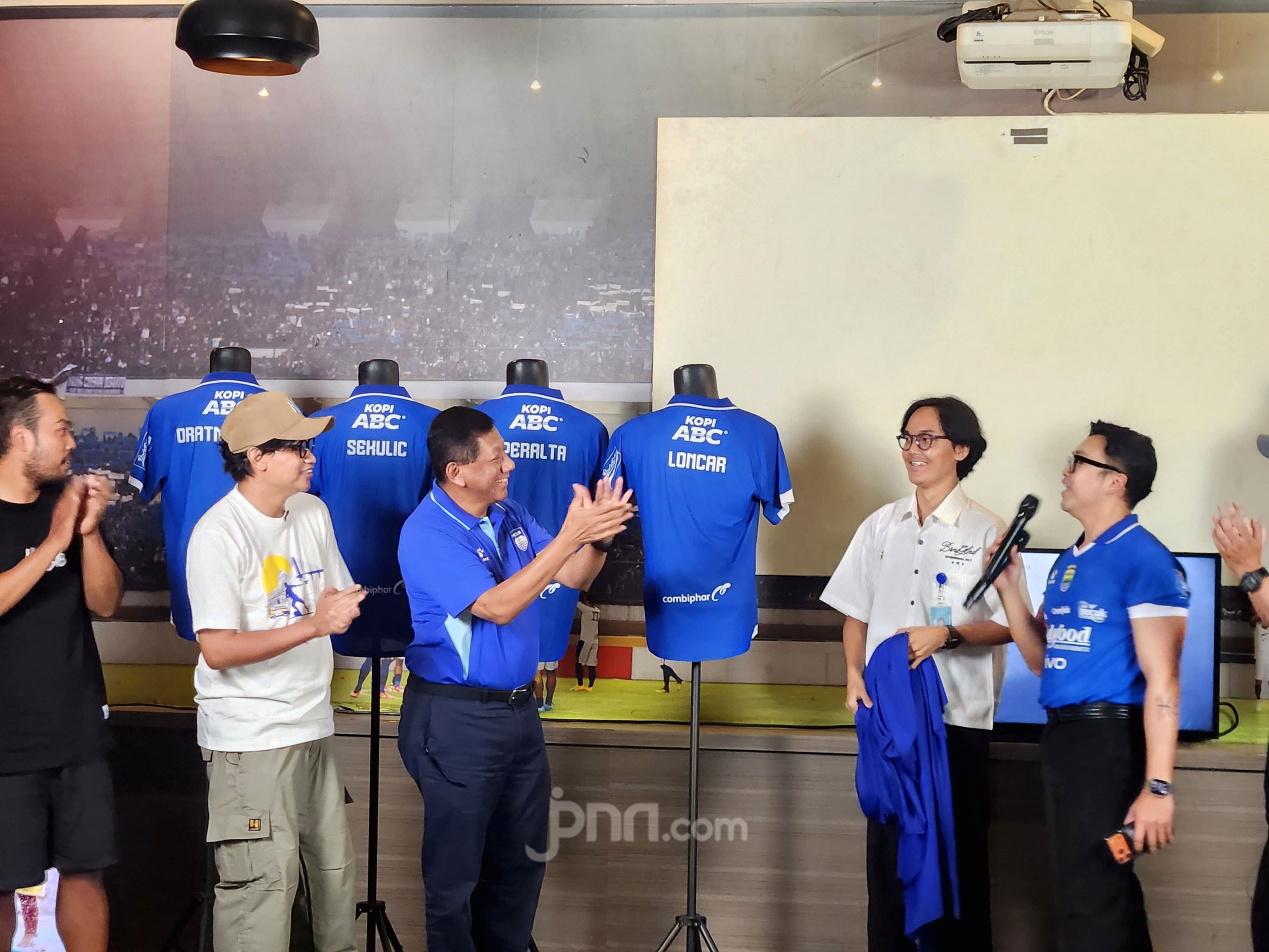 Persib Bandung Resmi Rekrut Danijel Loncar Perkuat Lini Belakang