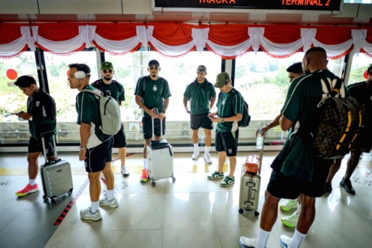Bernardo Tavares Bawa Persebaya ke Thailand untuk Evaluasi Pramusim
