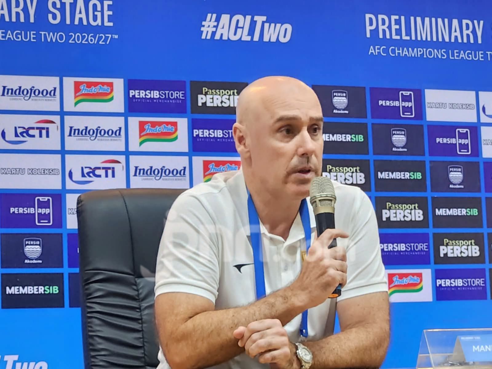 Joan Esteva Ungkap Keuntungan Persib vs Manila Digger Tanpa Penonton