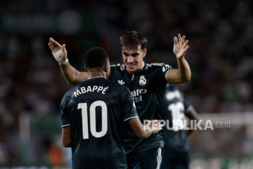Real Madrid Tekuk Elche Lewat Gol Dramatis Carlos Espi