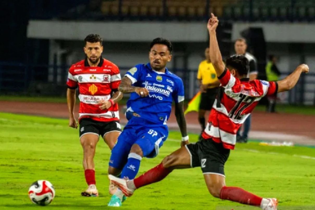 Saddil Ramdani Gabung Persebaya, Igor Tolic Ungkap Alasan Persib Melepasnya
