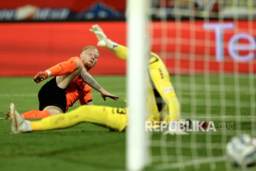 Xavi Puji Performa Meerdink Usai Belanda Taklukkan Serbia