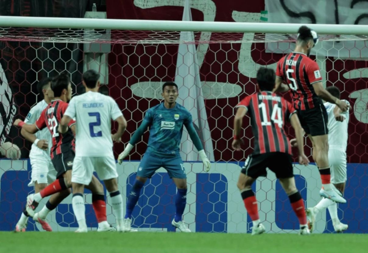 Teja Paku Alam Ungkap Perasaan Usai Persib Taklukkan FC Seoul