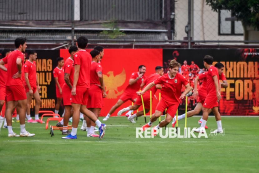 Tom Haye Kembali Starter, Kevin Diks Pimpin Timnas Hadapi Thailand
