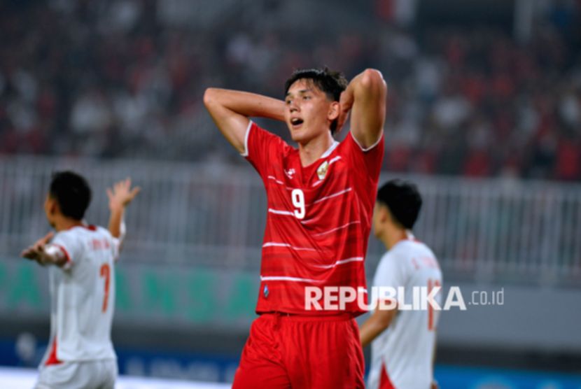 Mitchell Cetak Empat Gol, Indonesia Pesta Gol 6-1 atas Bangladesh