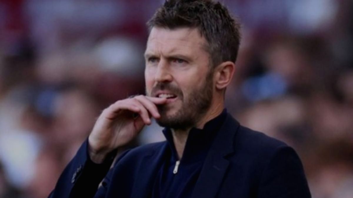 Michael Carrick Abaikan Rumor Pemecatan, Fokus Bangkitkan Performa Manchester United